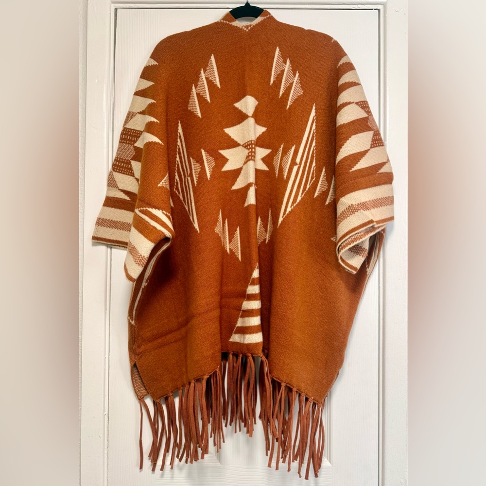 Geometric Patterned Poncho with Fringe - Picture 8 of 8